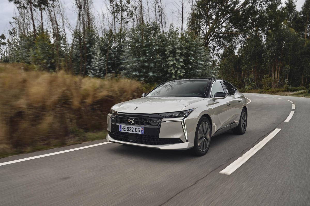 DS nº4, muchos cambios y un nuevo motor eléctrico