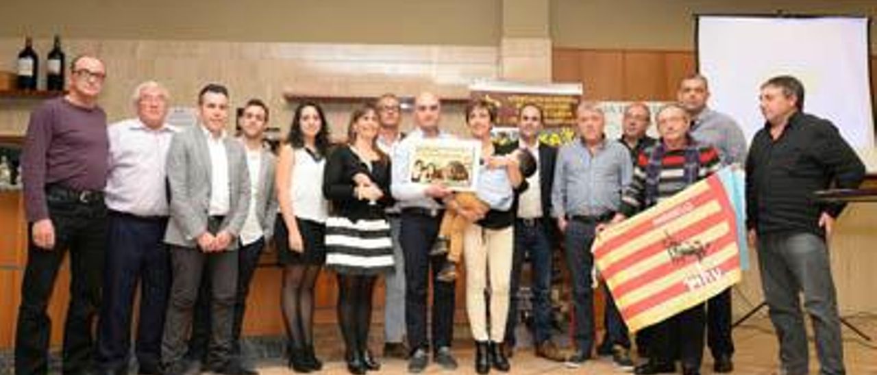 Xilxes entrega los trofeos a los mejores toros Xilxes entrega los trofeos a los mejores toros