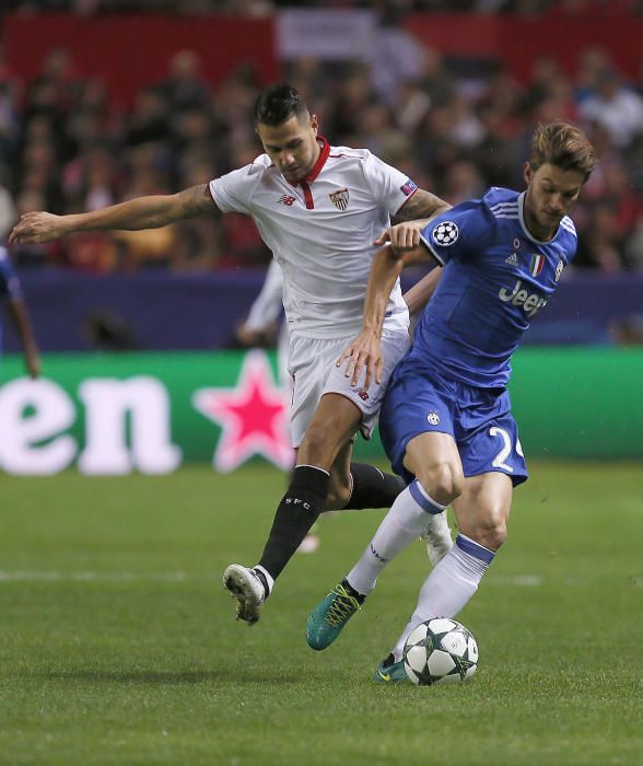 Imágenes del partido entre Sevilla y Juventus.