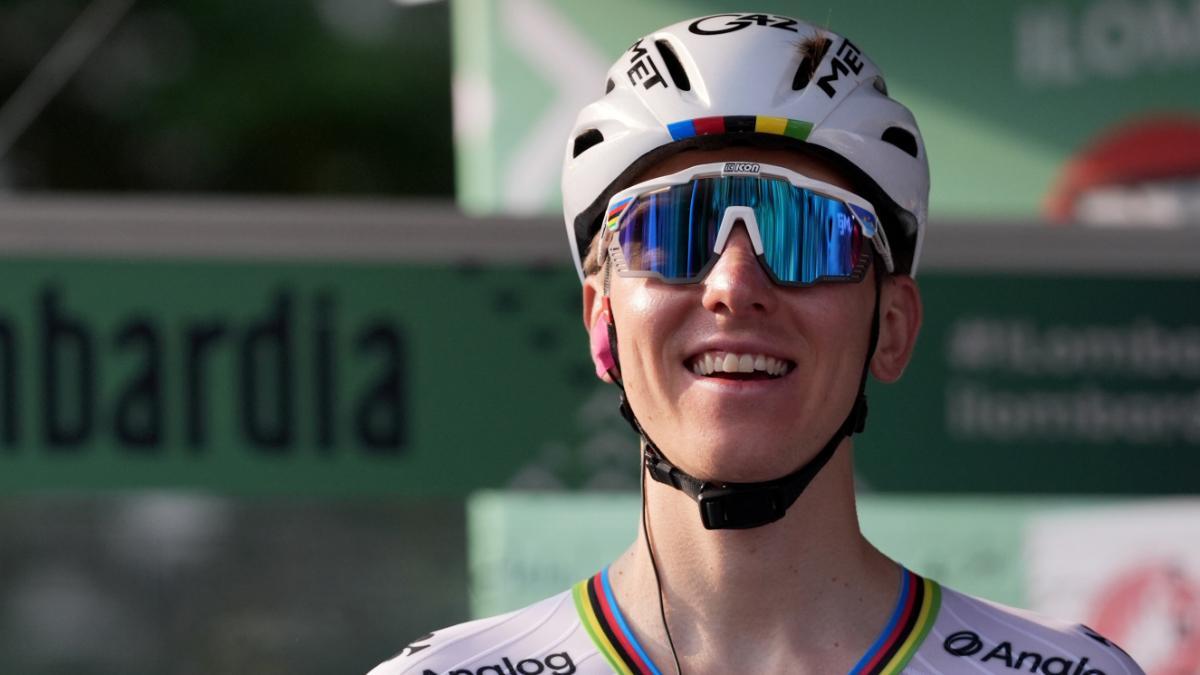 Pogacar, preparado para salir a escena en 2026