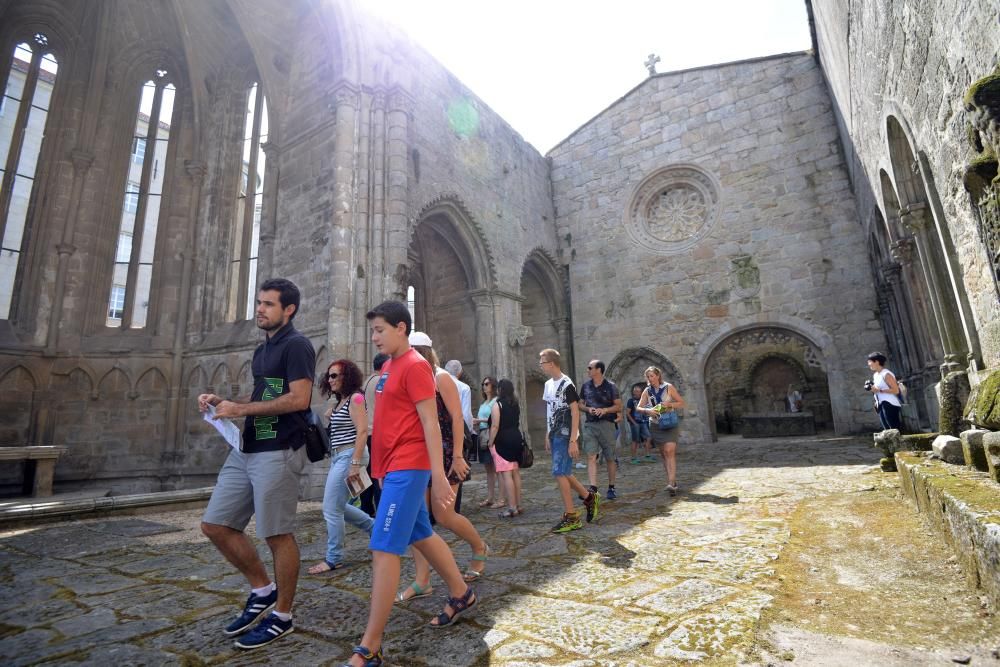 Jornada de apertura de las Ruinas de Santo Domingo .// Gustavo Santos