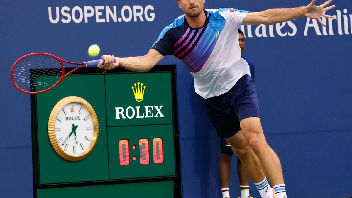 El español Carlos Alcaraz pasa a cuartos de final del Abierto de tenis de EE.UU.