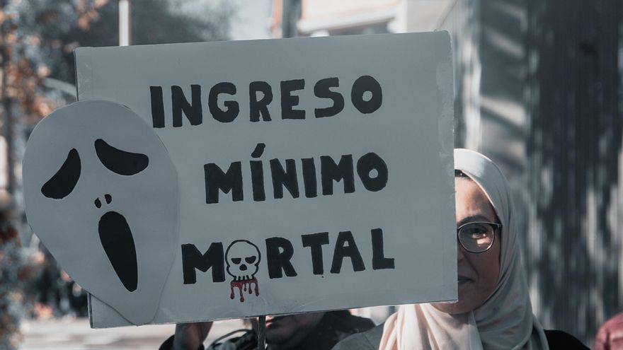 Menos del 6% de la población bajo el umbral de la pobreza recibe la renta mínima autonómica