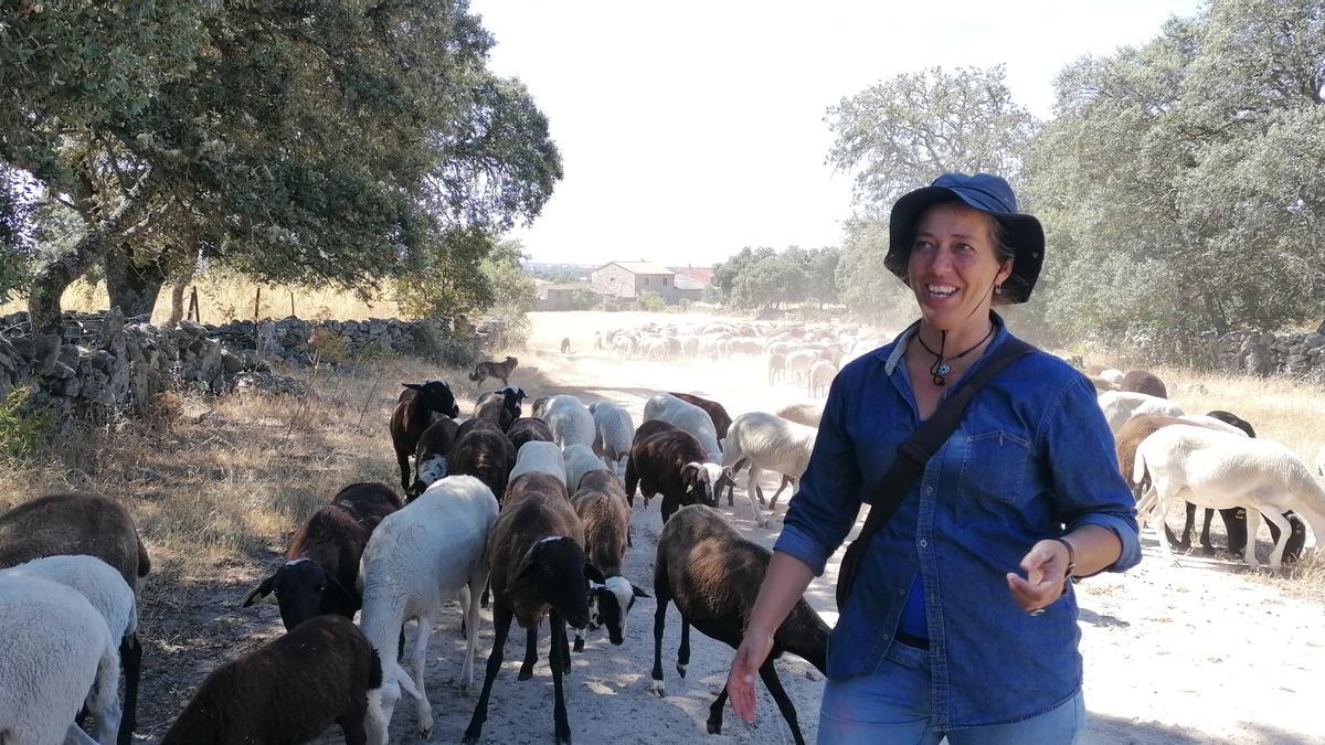 Almudena Rodríguez, pastora de Argañín