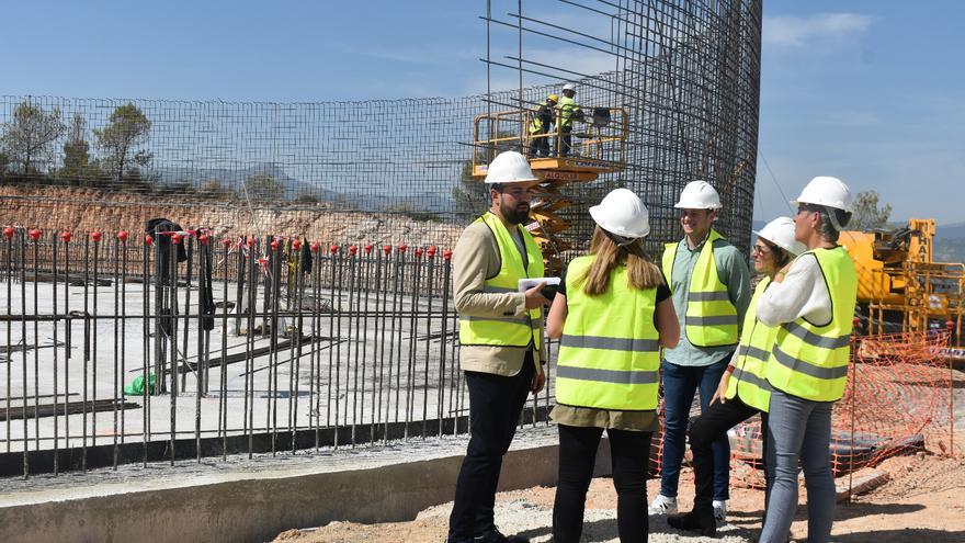 La MCT construye un nuevo depósito de reserva en Calasparra