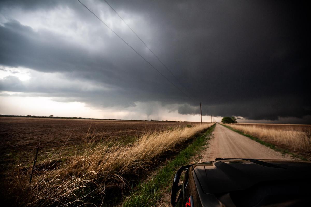 Imagen de archivo de un tornado a su paso por Texas.