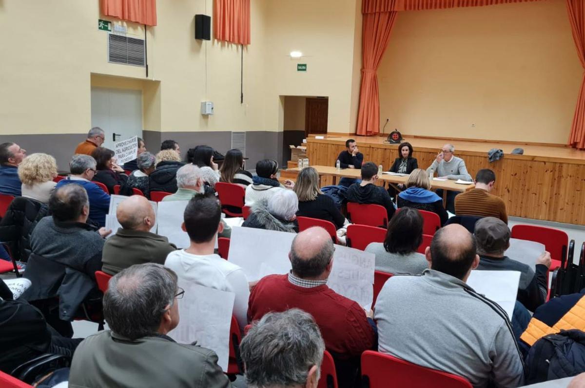 En los últimos días se celebró el encuentro con los vecinos de El Sabinar. |