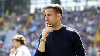 Cesc Fàbregas cierra la puerta al Barça: "Flick renovará su contrato"