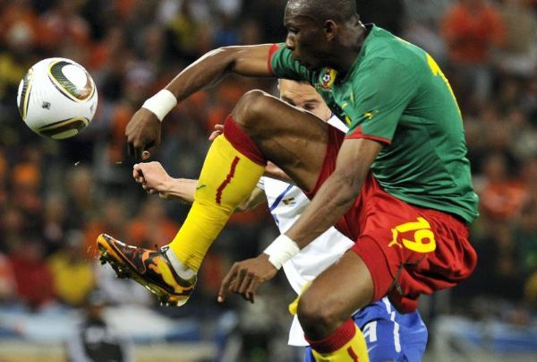 Camerún 1 - Holanda 2