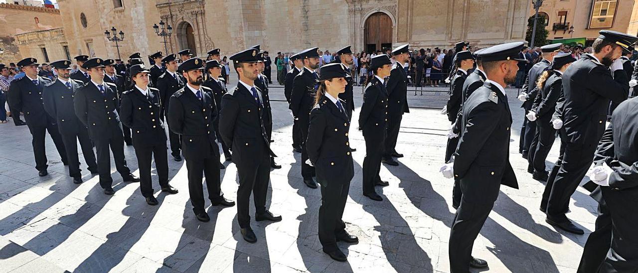 La Policía Nacional gradúa el lunes a 200 agentes en Elche.