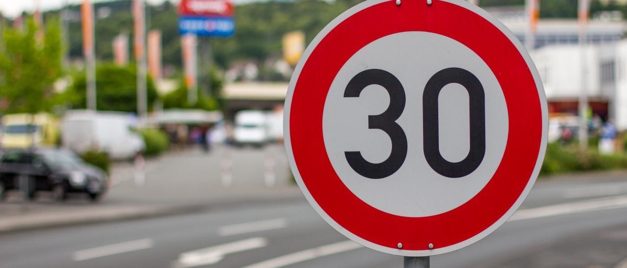 Los nuevos límites de velocidad de 20 y 30 km/h en ciudad entrarán en vigor el 11 de mayo
