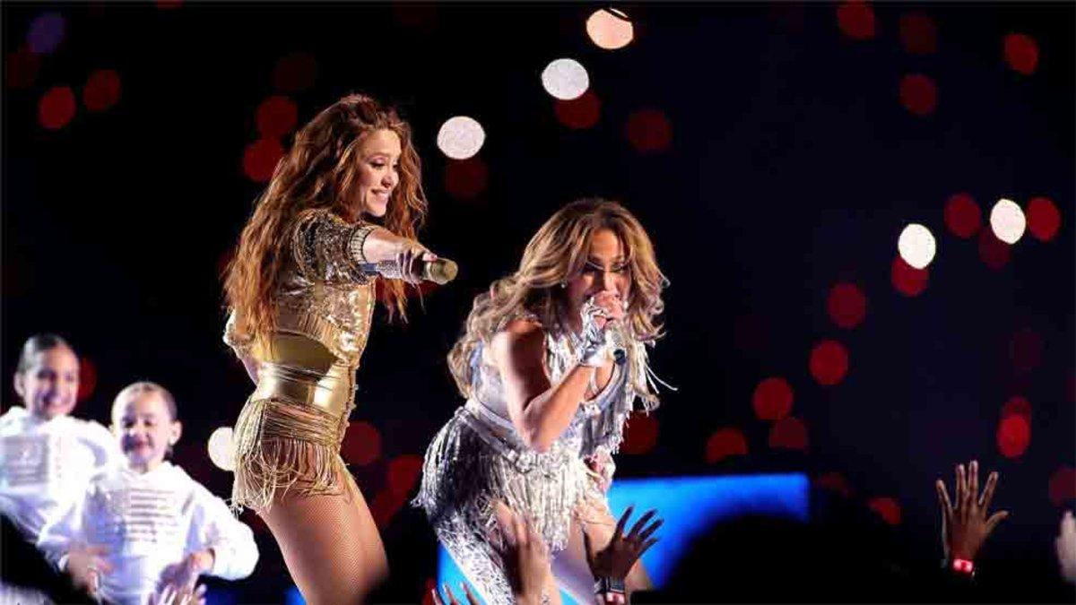 Lady Gaga destacó la actuación de J-Lo y Shakira en la Super Bowl