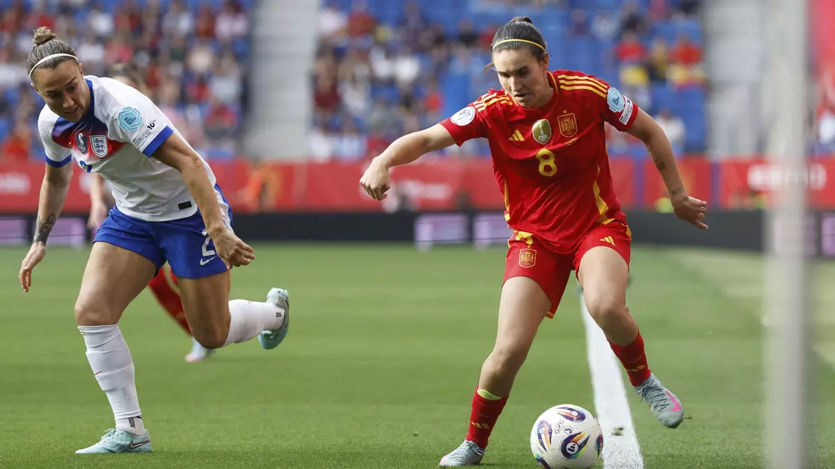 Alineación de España contra Portugal en el debut en la Eurocopa