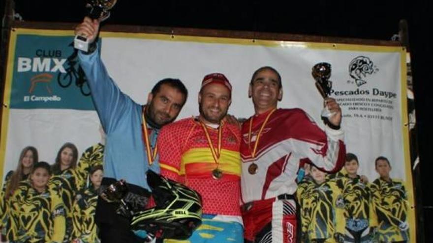 El petrerense Jesús María Hernández se proclama campeón Nacional de BMX
