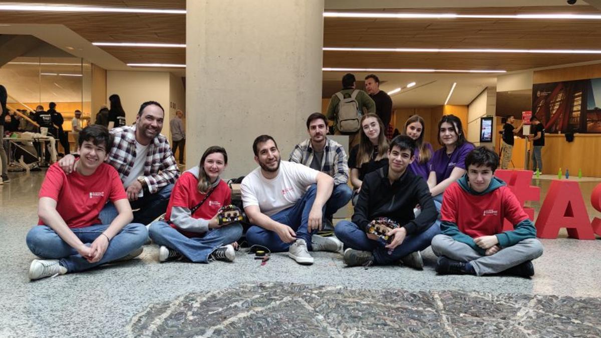Cuatro jóvenes aragoneses viajan a la final nacional del ASTI Robotics Challenge