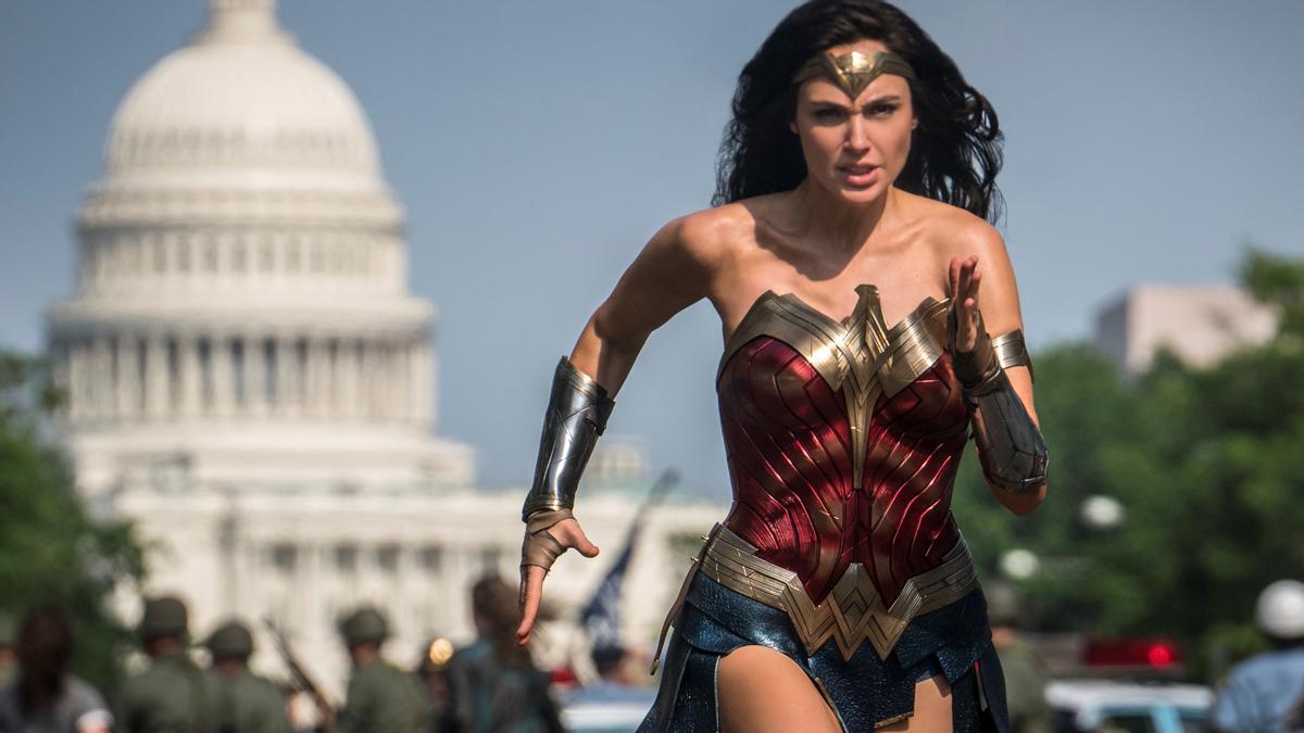 Gal Gadot, en un fotograma de 'Wonder Woman 1984'