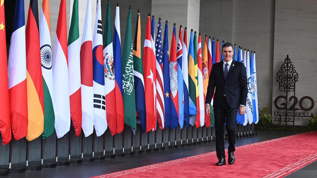 El presidente del Gobierno, Pedro Sánchez, asiste a la cumbre del G20 en Bali (Indonesia)