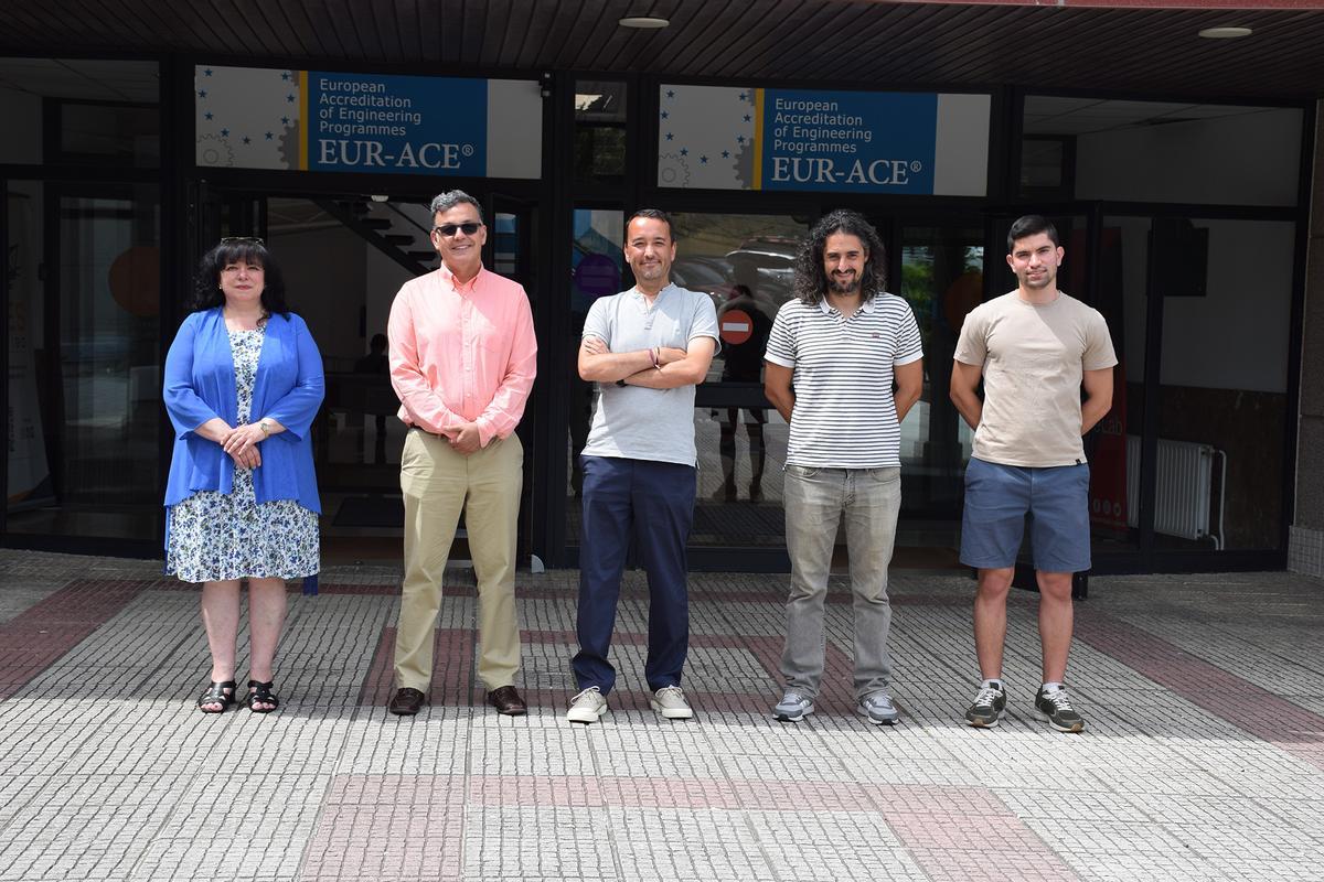 María Cao, Manuel Sánchez, Enrique Costa, Borja González y Pablo Fondo.