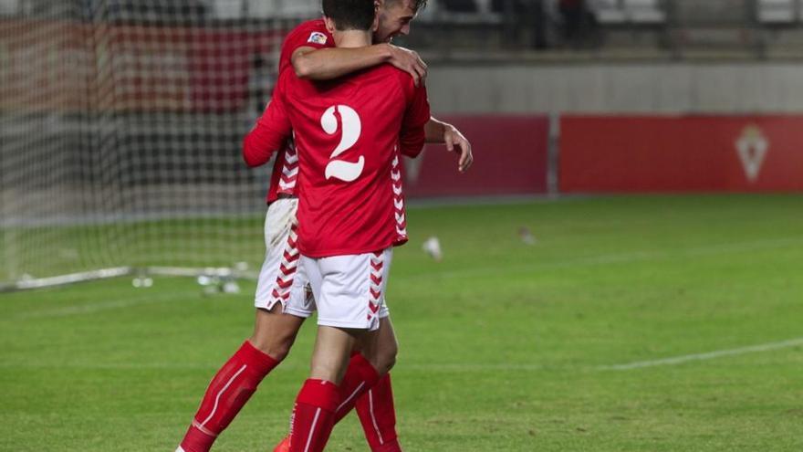 Carrillo, felicitado el domingo por Álvaro Marín.