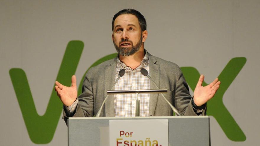 Abascal, durante un mitin.