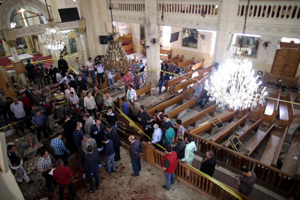 Explosión en la iglesia copta de San Jorge, en la ciudad egipcia de Tanta.