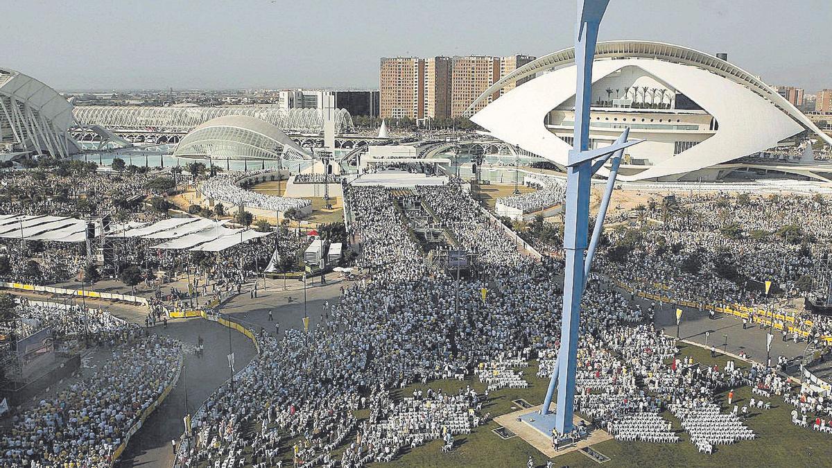 La jueza no ve &quot;concertación para delinquir&quot; en la visita del papa y archiva la causa