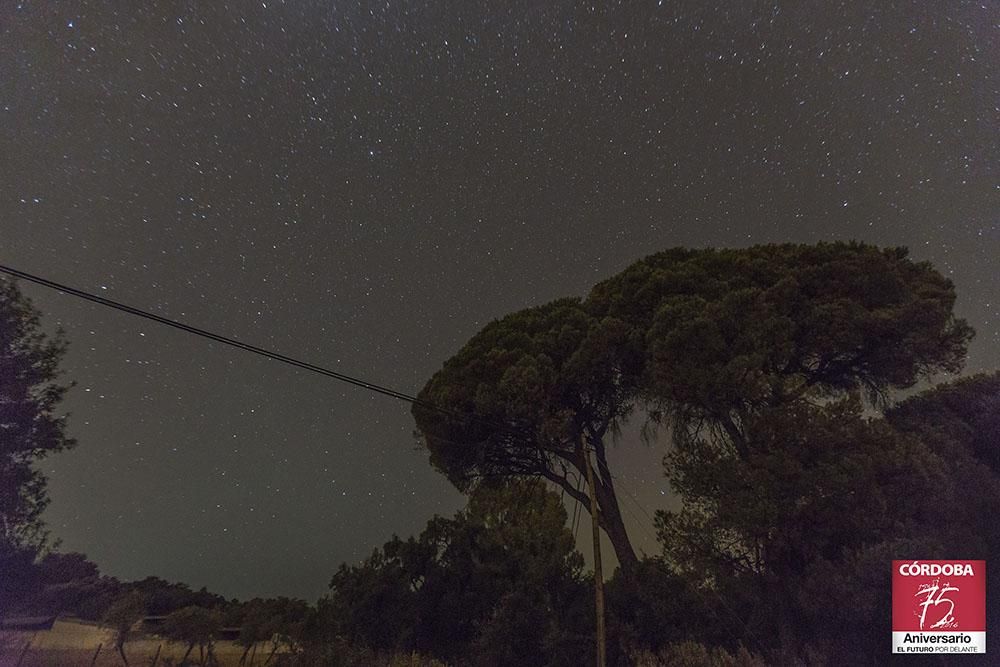 FOTOGALERIA / Noche de estrellas y perseidas en la sierra cordobesa