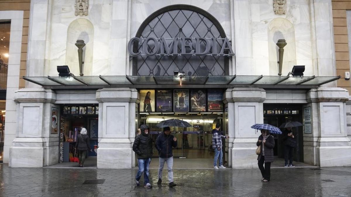 Entrada principal del cine Comedia de Barcelona, este viernes.