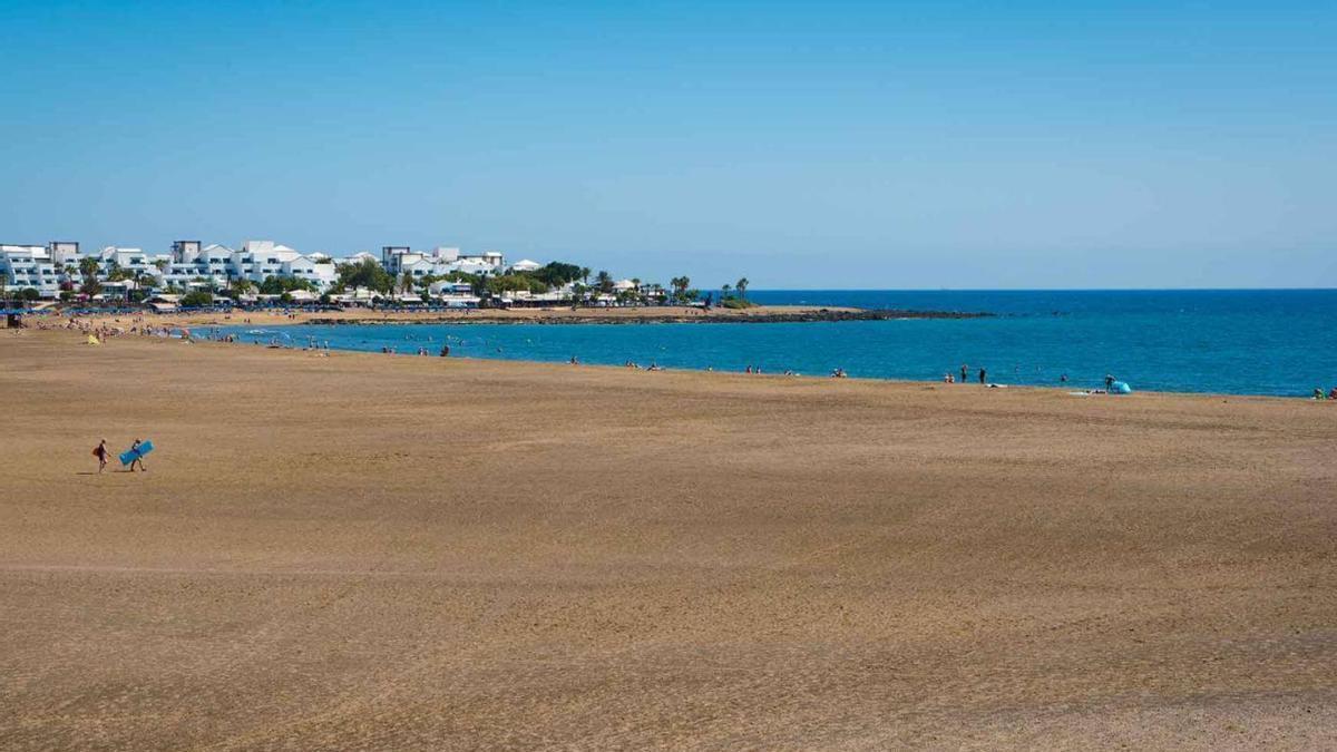Playa de Los Pocillos, en Lanzarote.