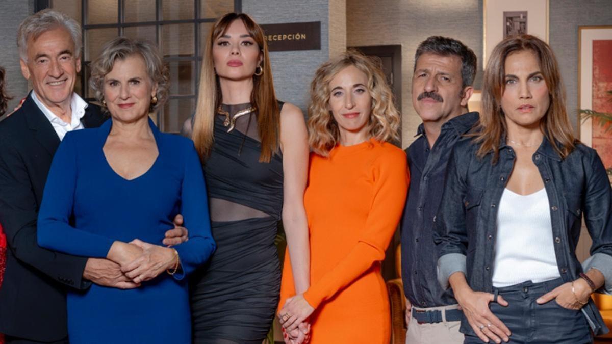 Elenco de la segunda temporada de 4 estrellas.