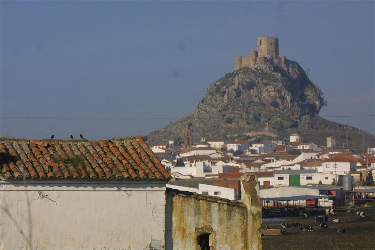 Castillo de Belmez: baluarte del Guadiato