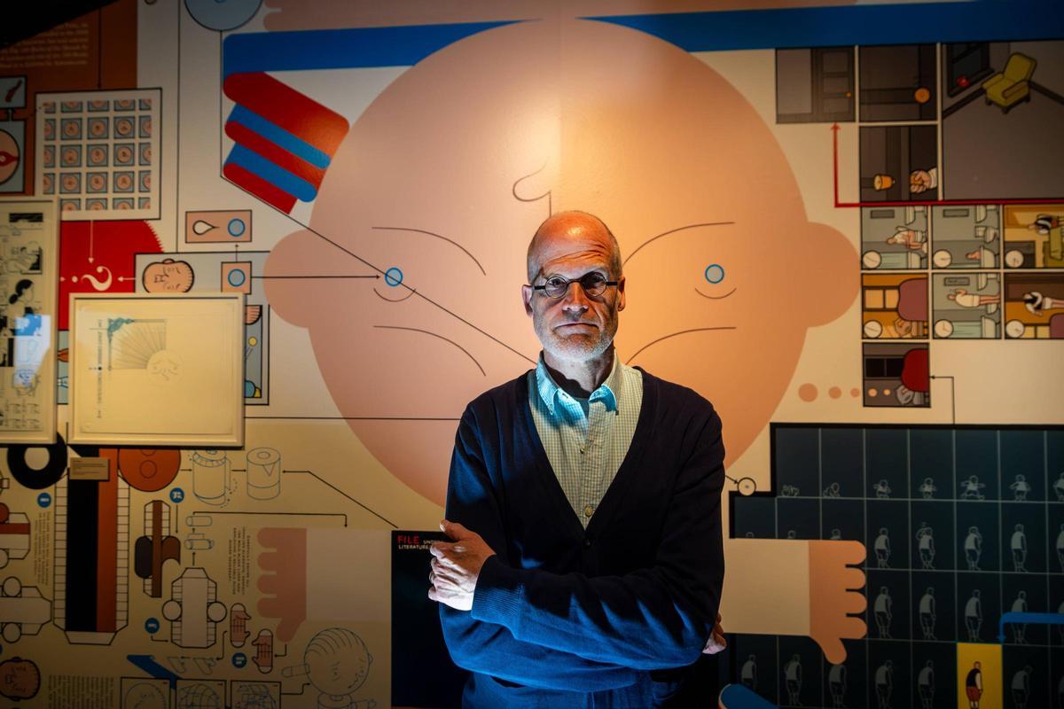Chris Ware, en la exposición 'Dibujar es pensar', en el CCCB, este miércoles