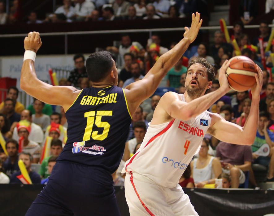 La selección vence a Venezuela en su último amistoso en España a nueve días del Eurobásket, con Pau y Marc campando a sus anchas y liderando al equipo de Scariolo en Málaga: 90-62