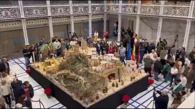 Así luce el belén de la Asamblea Regional en el día de su inauguración
