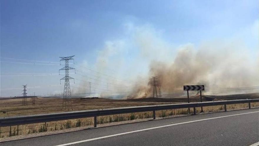 Incendio en las proximidades de Trujillo