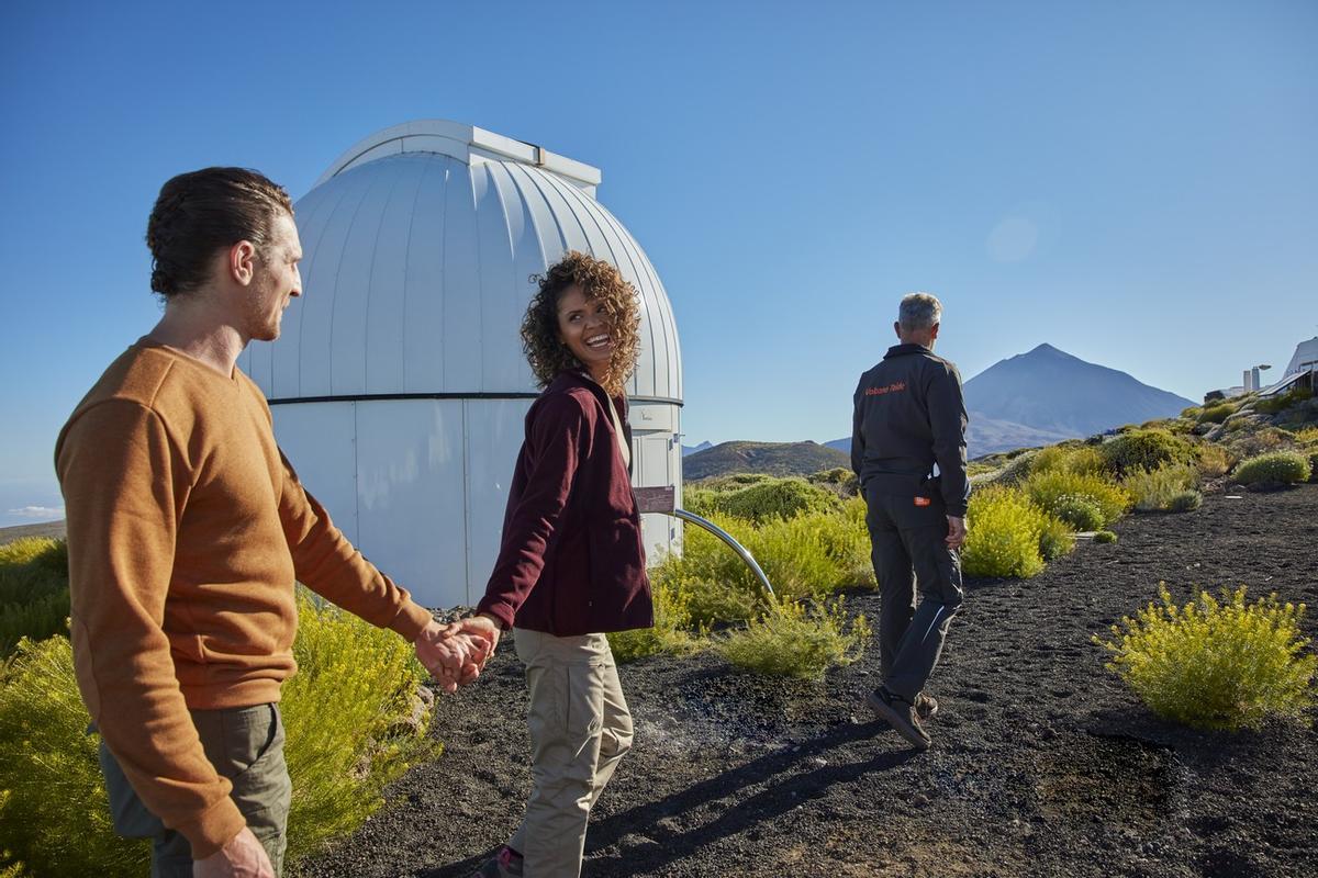 El Teide en Tenerife es uno de los monumentos naturales más singulares del mundo