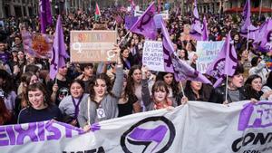 L’habitatge i Palestina irrompen en les manifestacions del 8M