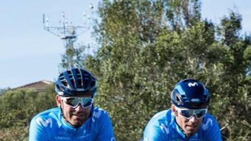 Rojas y Valverde entrenando.