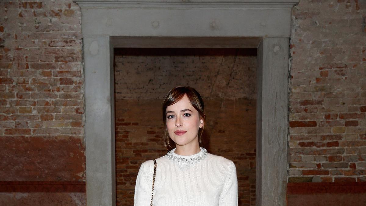 Dakota Johnson en Venecia en la fiesta de Miu Miu