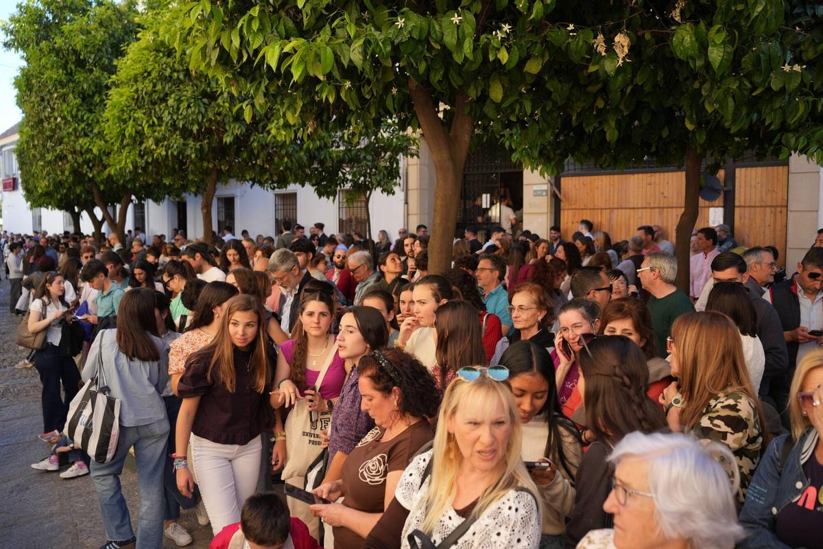 La sobriedad de la Universitaria por las calles de Córdoba La sobriedad de la Universitaria por las calles de Córdoba