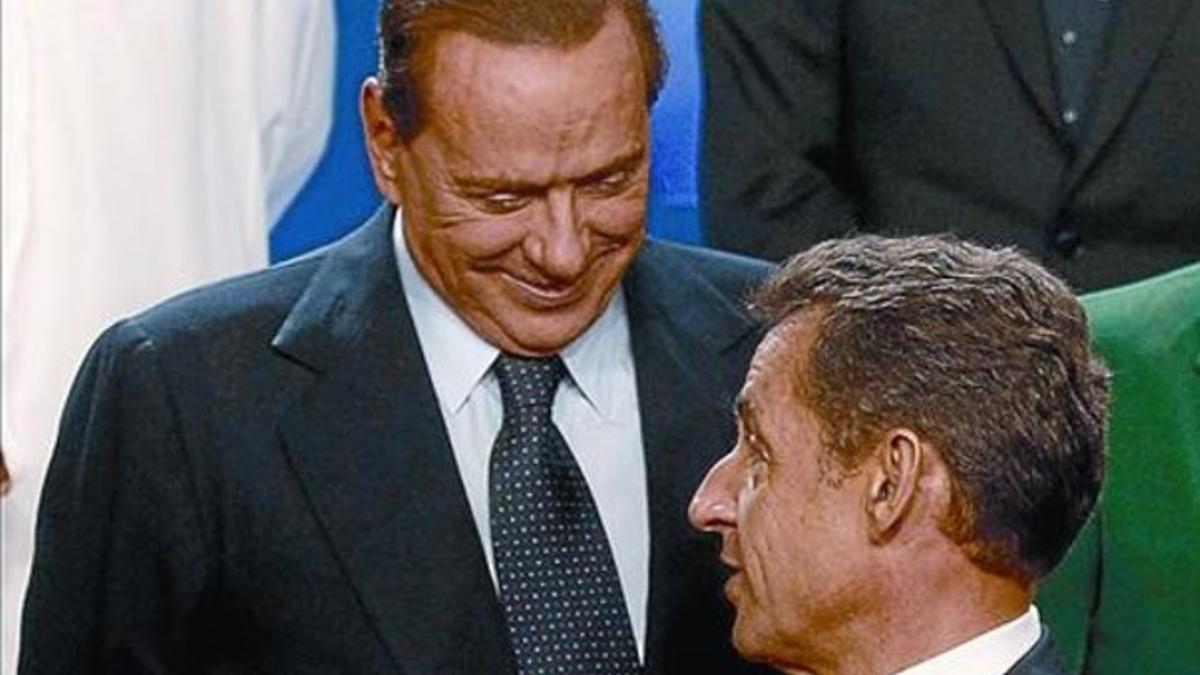 Sarkozy y Berlusconi, el jueves en la cumbre del G-20 en Cannes.