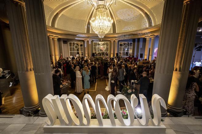 En imágenes| Ambiente tras la gala de los Premios Woman Aragón en Zaragoza