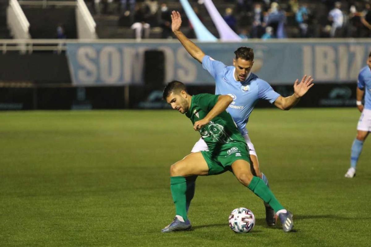 La UD Ibiza se clasifica para la segunda ronda tras eliminar en la prórroga a un combativo Compostela.