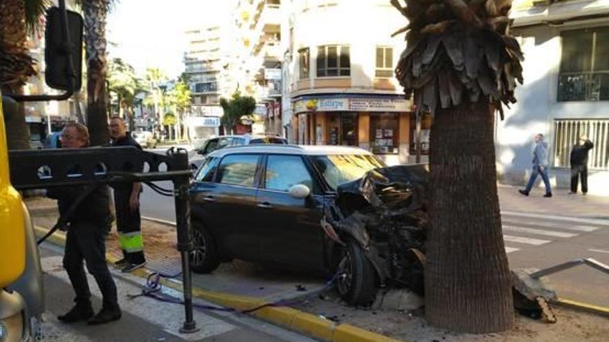 Espectacular accidente en Cullera