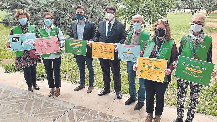 Manteles contra el cáncer en la UIB