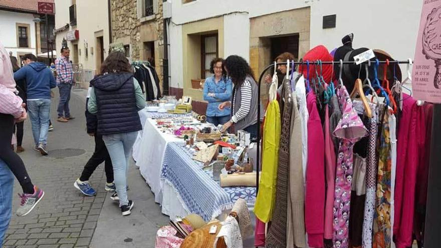 Procesiones, gastronomía y cultura para una multitud de visitantes