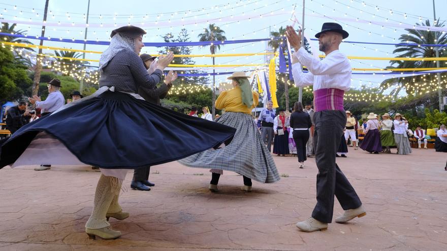 Baile de Taifas en el Parque de Don Benito