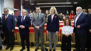 La infanta Elena preside en Córdoba la entrega de los premios de la Fundación Mapfre