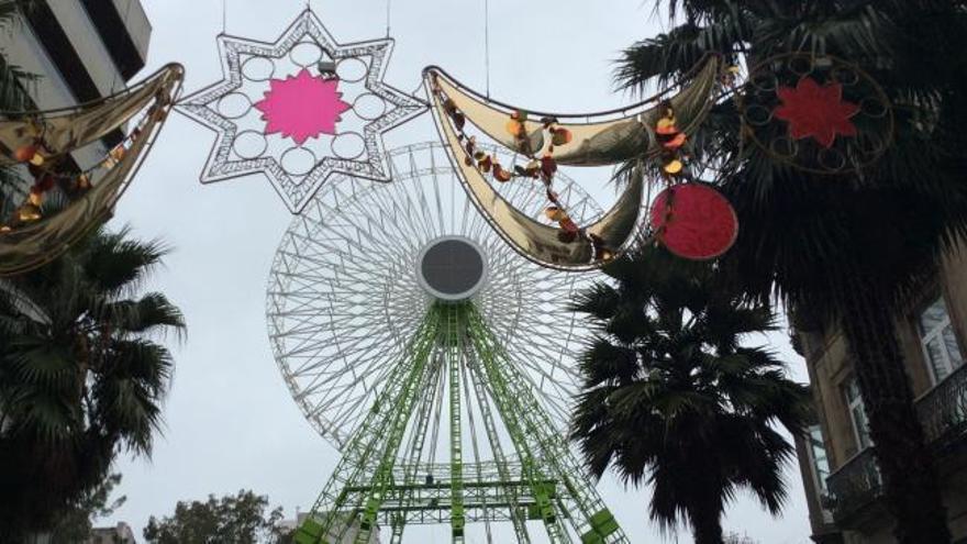 Así 'luce' Vigo a menos de dos semanas para encender su Navidad