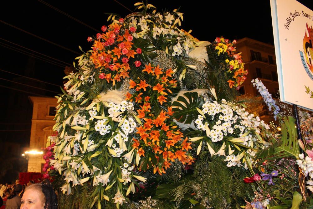 Así son las canastillas y el manto de la Ofrenda